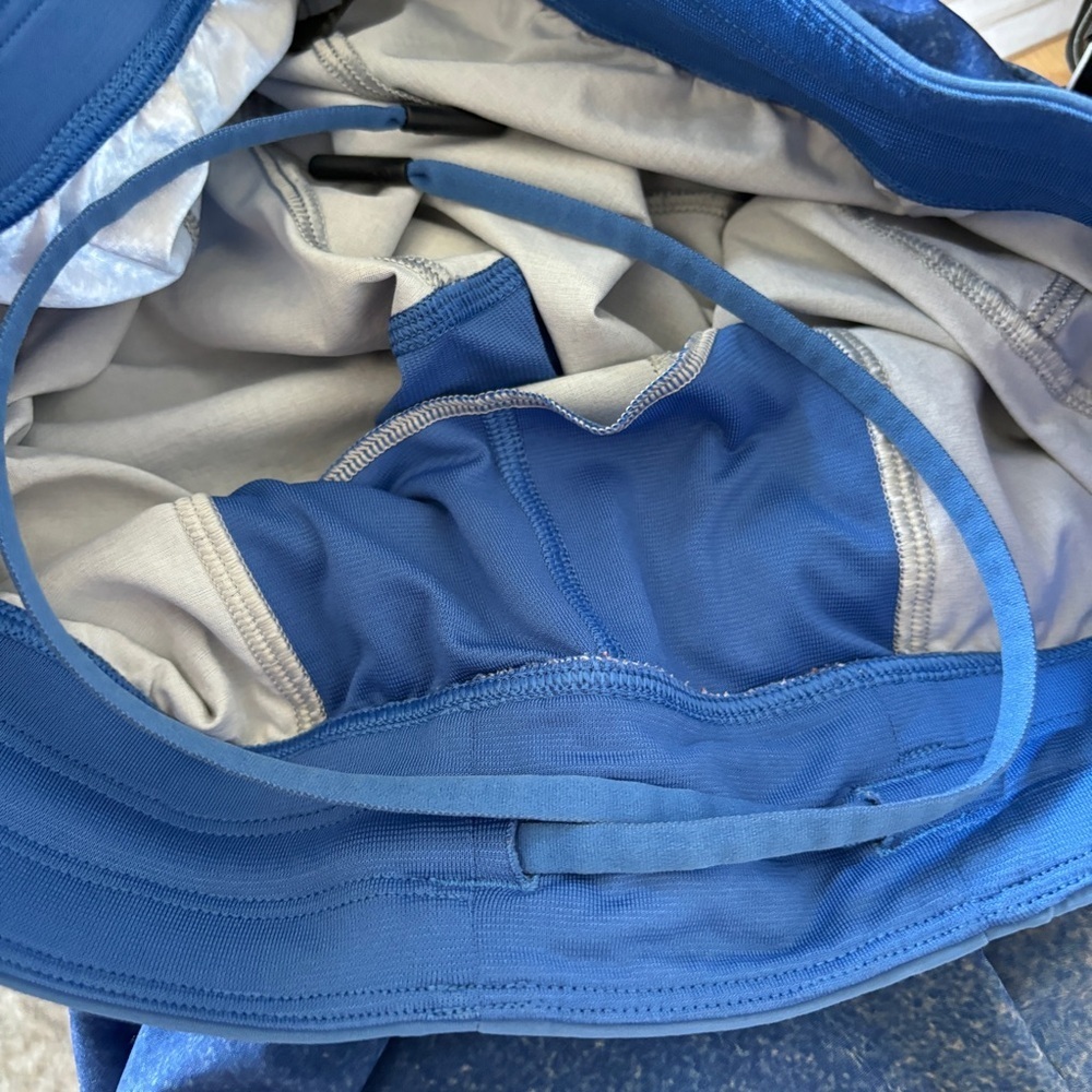 Lululemon T.H.E. Short Linerless 9" Updated men’s blue athletic pull on medium - Picture 9 of 10